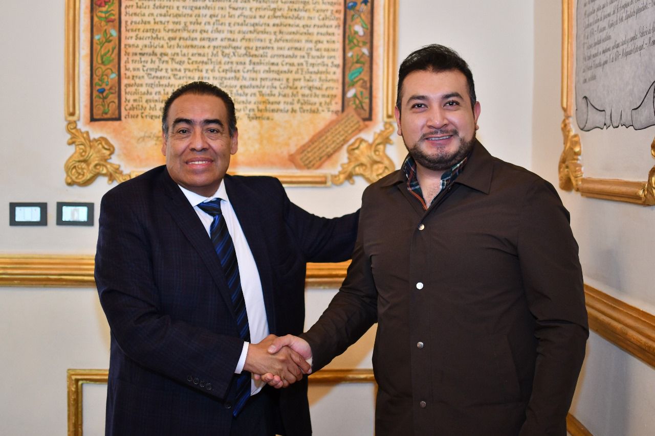 Sé reúne Salvador Santos Cedillo con el nuevo rector de la UTT